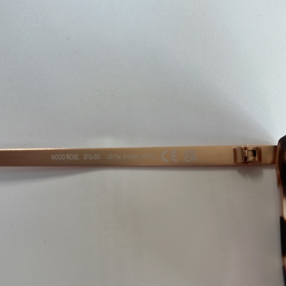 🆕 Maui Jim Wood Rose Sunglasses
Pink Tortoise With Rose Gold - Maui Rose lenses - Picture 5 of 8